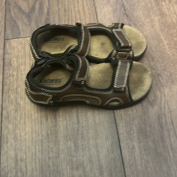 KHOMBU mens walking sandal size 1 - Picture 2 of 7